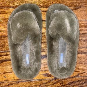 Arie (American eagle) slippers